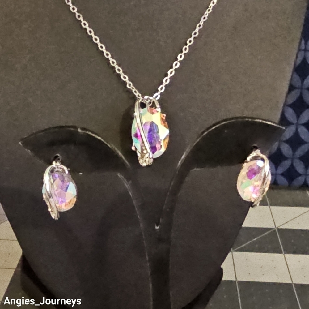 Aurora Borealis Earrings, size 8 ring, 18" chain 2" extender